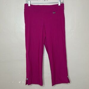 MICHAEL TYLER Capri Pants Magenta Straight Leg Stretchy Pull On 4901 Size 6